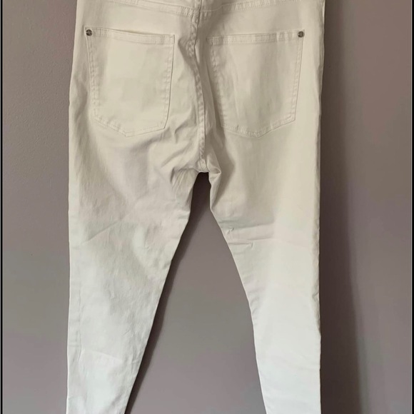 MANGO WHITE JEANS - Picture 2 of 3
